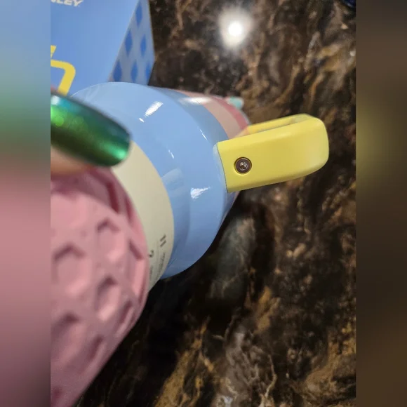 Pastel Pop Stanley 40oz - Picture 4 of 6